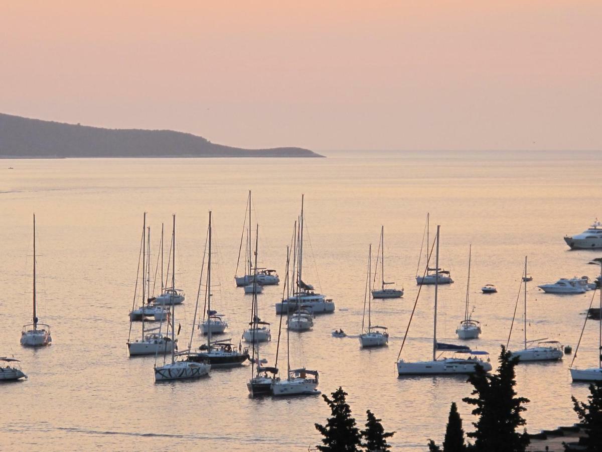 All About The Sea - Riviera House Near The Center Of Hvar Hvar Town Exterior foto